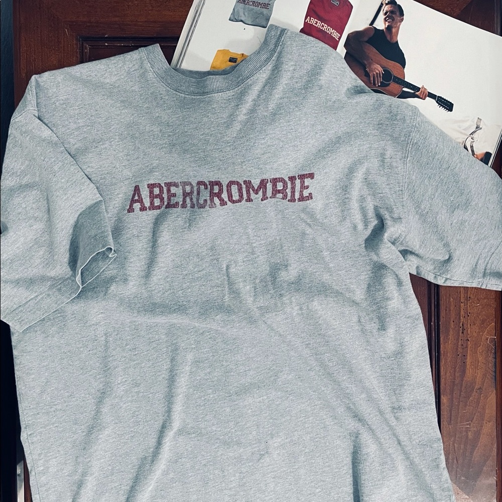 Abercrombie & Fitch “Muscle Tee”